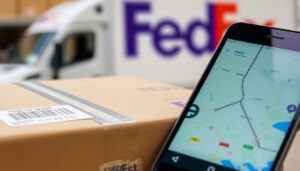 Śledzenie FedEx – jak sprawdzić status przesyłki krok po kroku